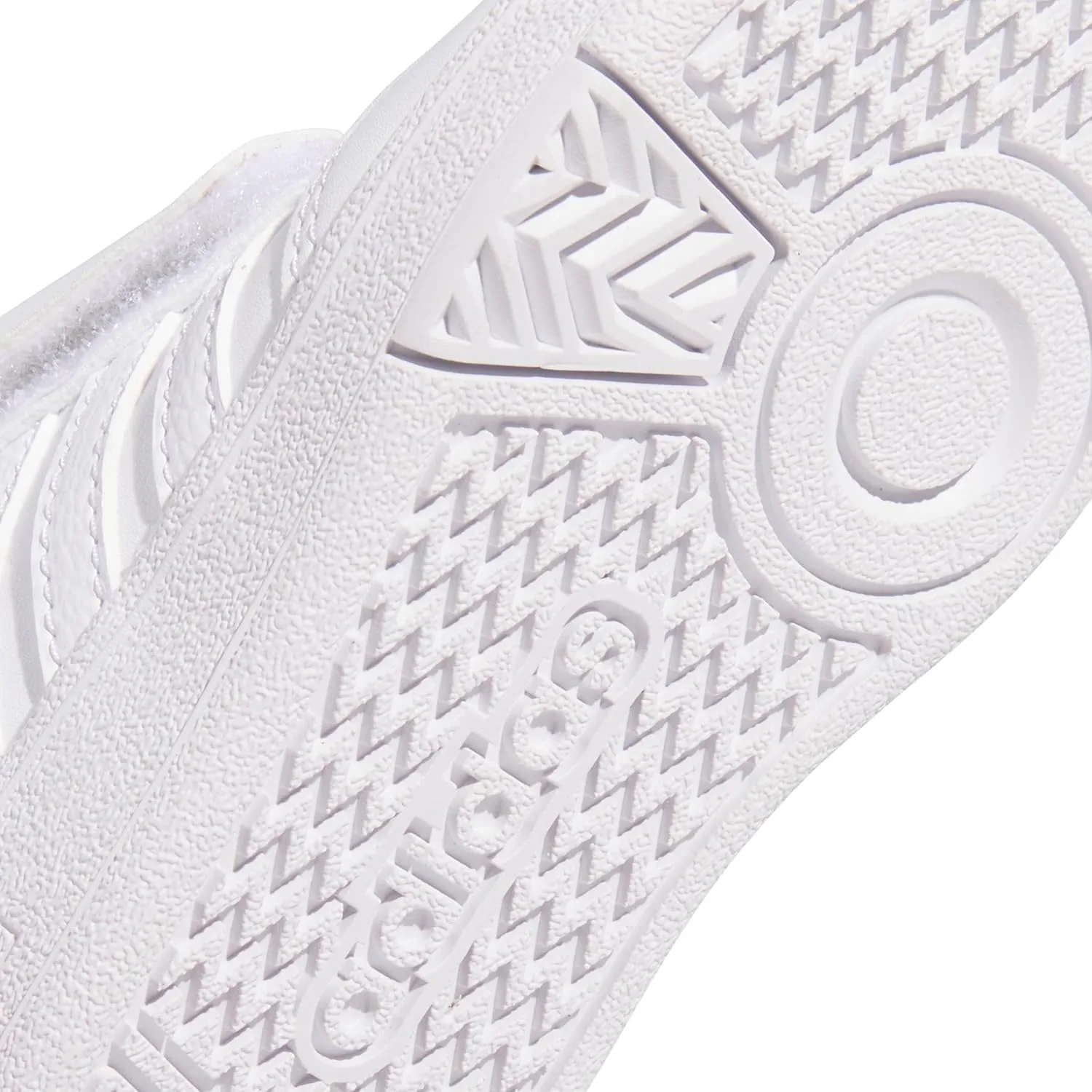 adidas Unisex-Child Hoops 4.0 Velcro Strap Sneaker