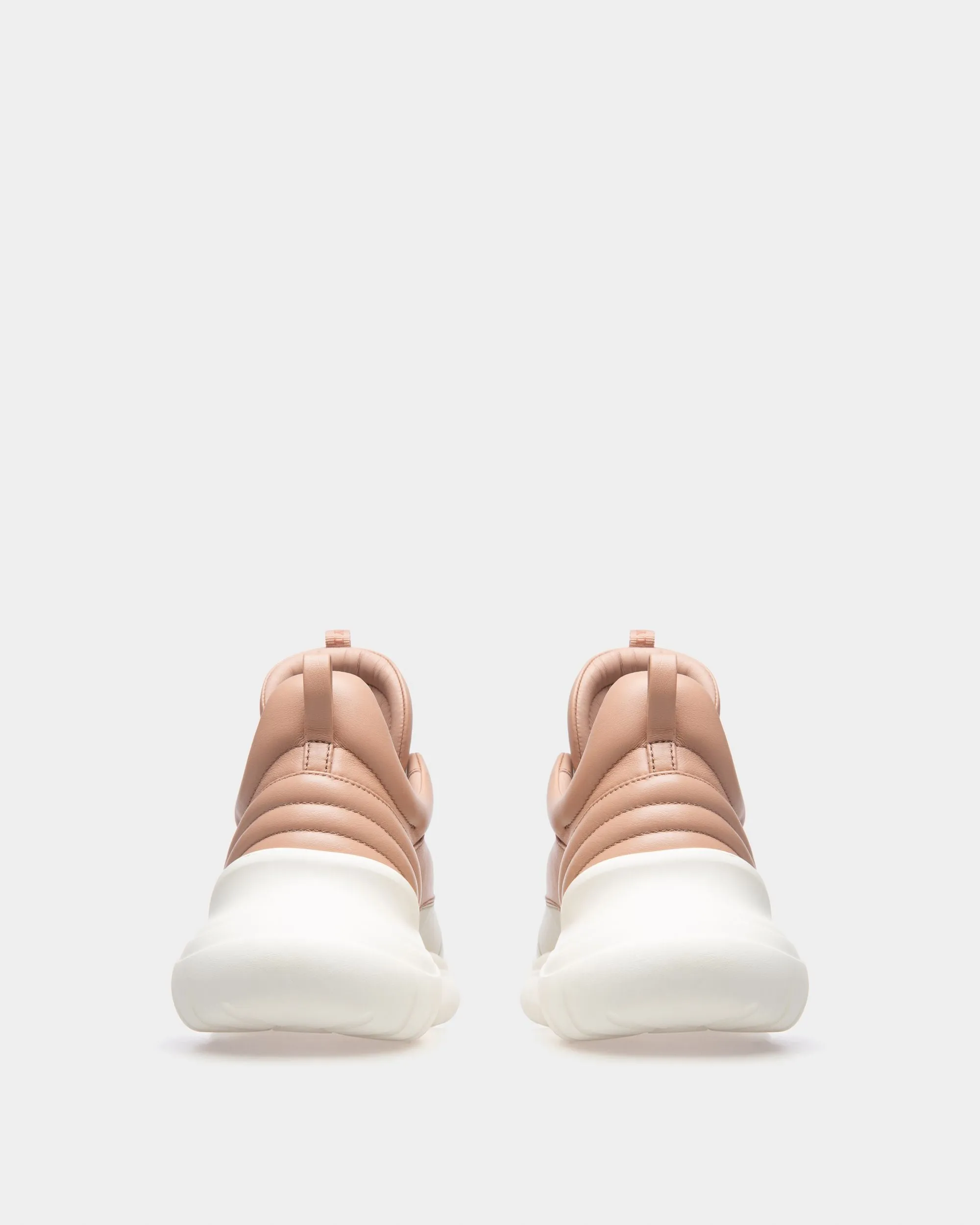 Claires Sneakers In Rose Gold And Dusty White Leather