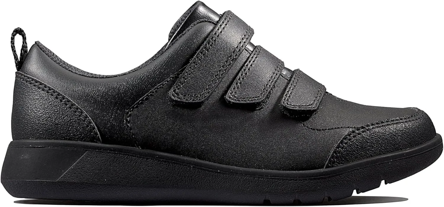 Clarks Boy's Scape Sky K Kids Sneaker, Medium