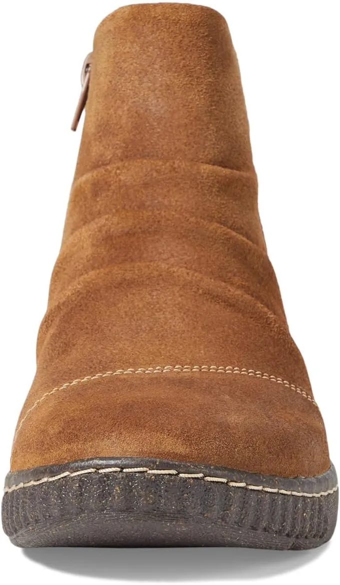 Clarks Women's Caroline Derby Ankle Boot
