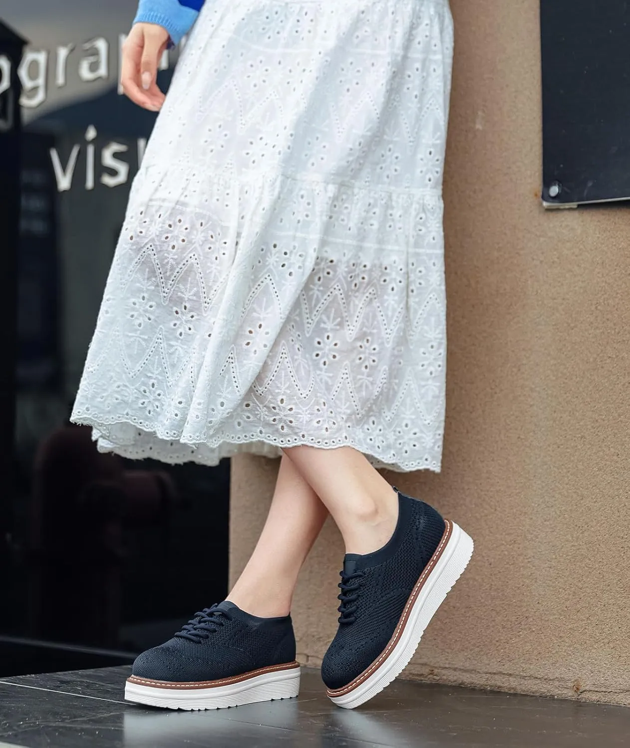 DADAWEN Women's Platform Lace-Up Wingtips Square Toe Oxford Shoes Mesh Breathable Knit Comfort Casual Dressy School Work Dress Shoes