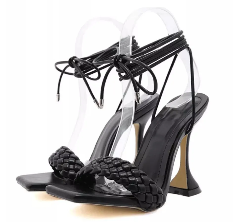 Hollow Cross-weaved Sandals