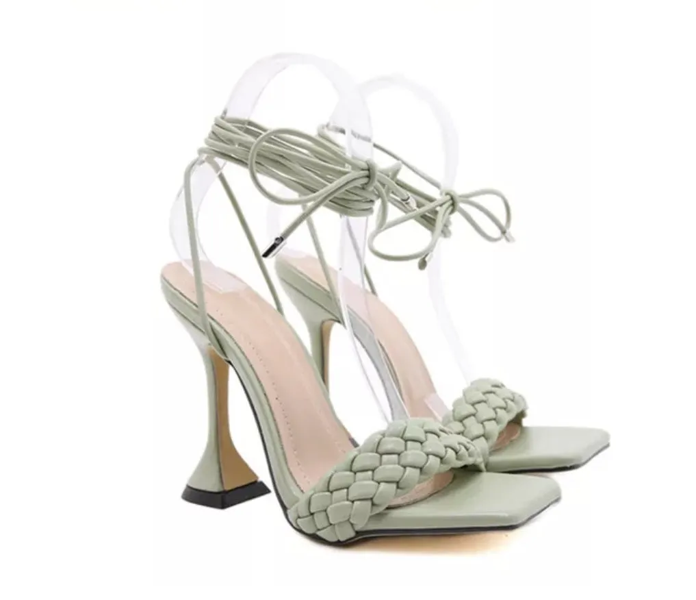 Hollow Cross-weaved Sandals