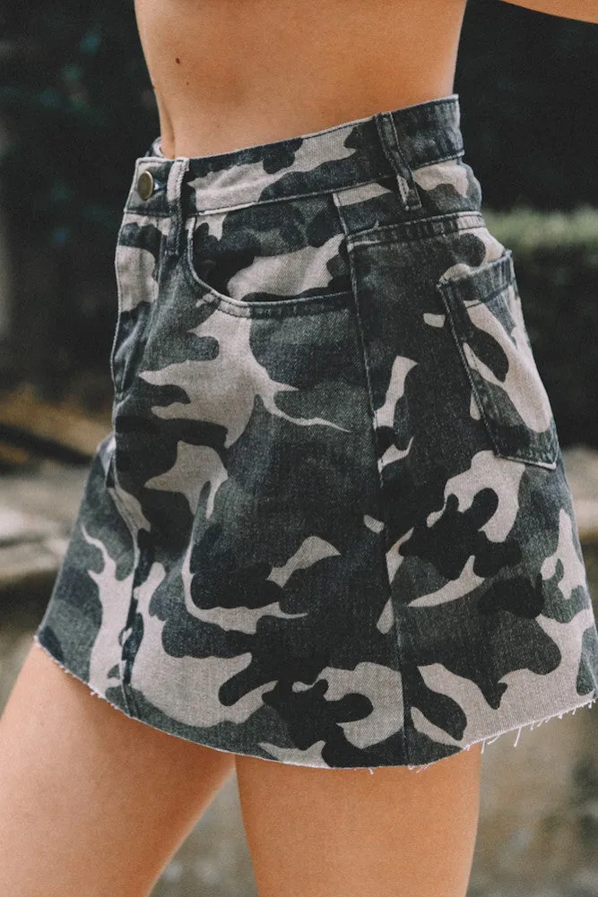 Idolise Skirt Khaki