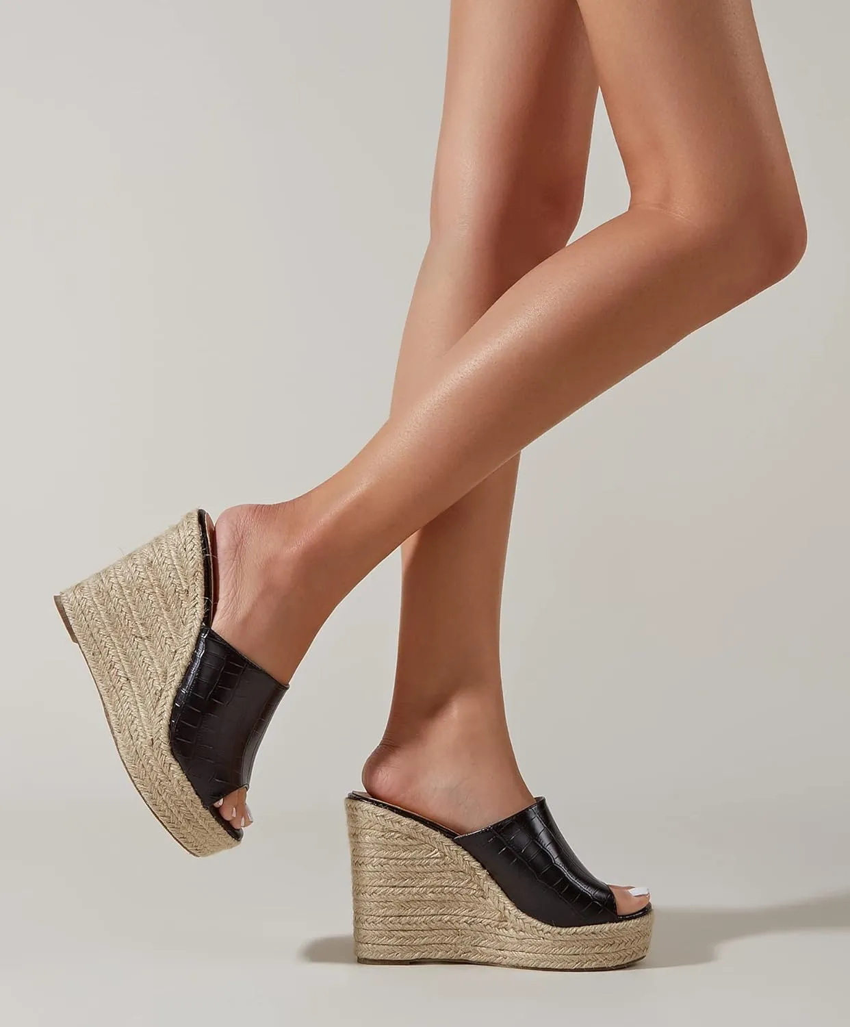 LizFoYa Women Retro Crocodile Leather Slide Shoes Ladies Peep Toe Espadrille Wedge Platform Heels Beach Vocation
