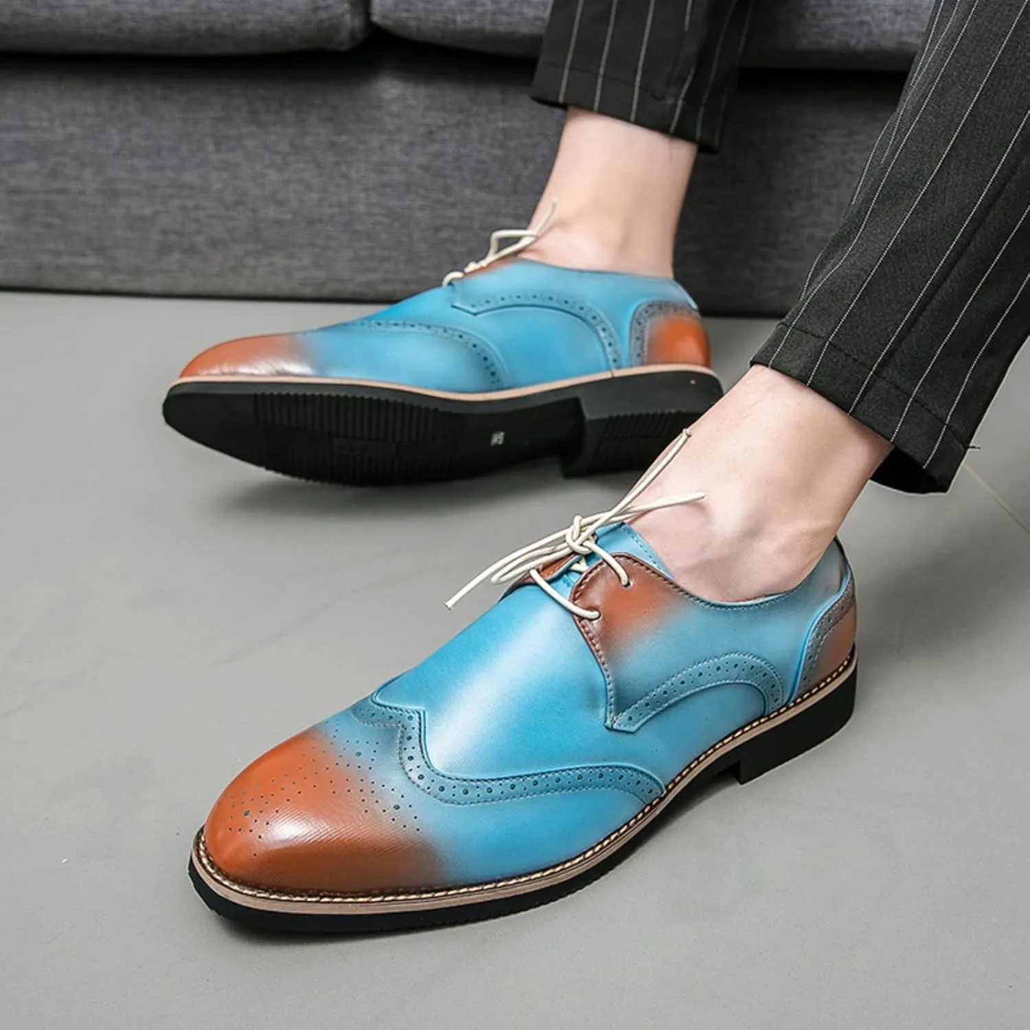 Men Oxford Dress Shoes Gradient - Color Brogues Wing Tips Lace Up Patchwork Two Tone Color Matching Punched Round Toe