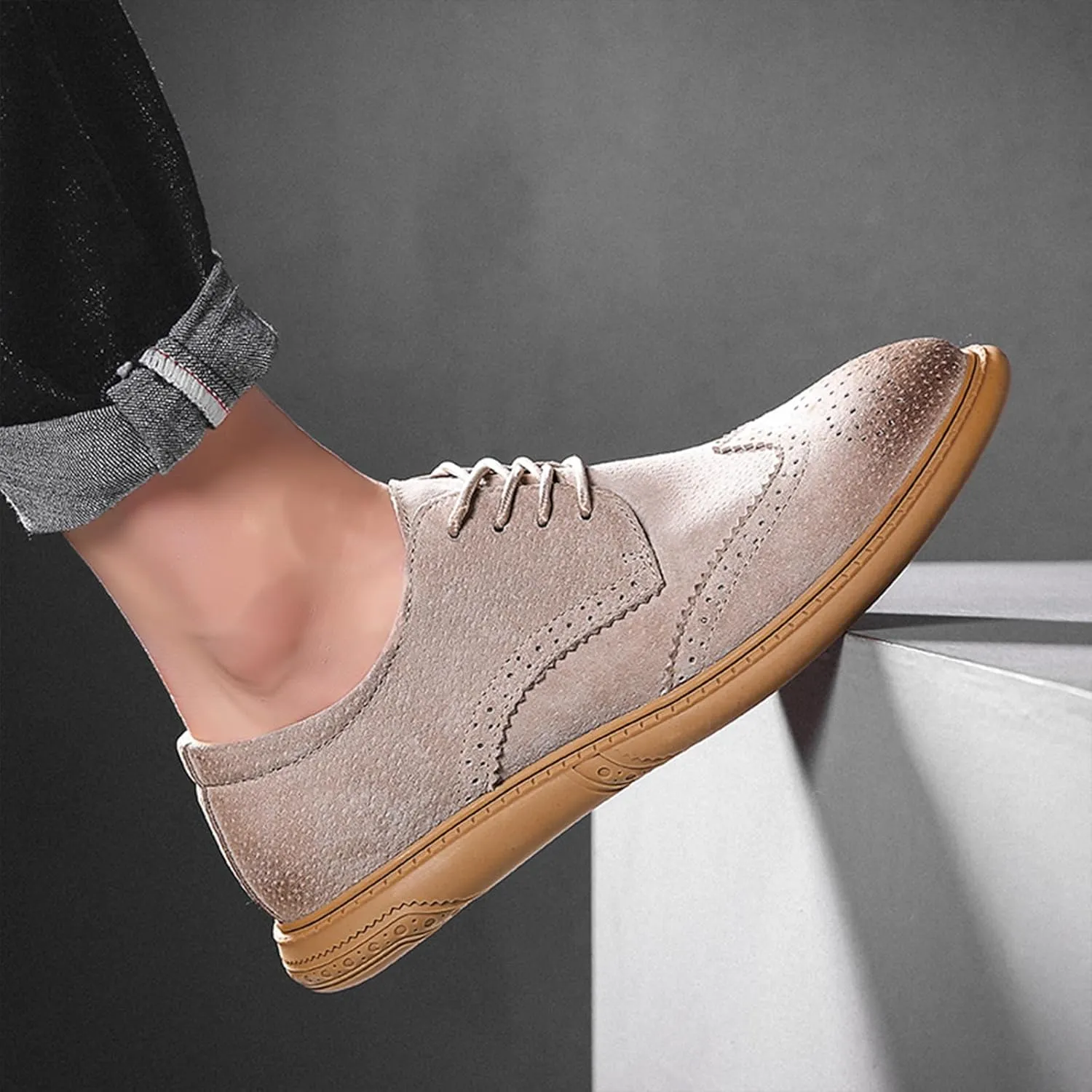 Men's Oxfords Suede Low Heel Fashion Classic Round-Toe Lace Up Wing Tips Business Dress Leather Derby Shoes Casual Comfortable Formal Work Wedding Shoes for Men
