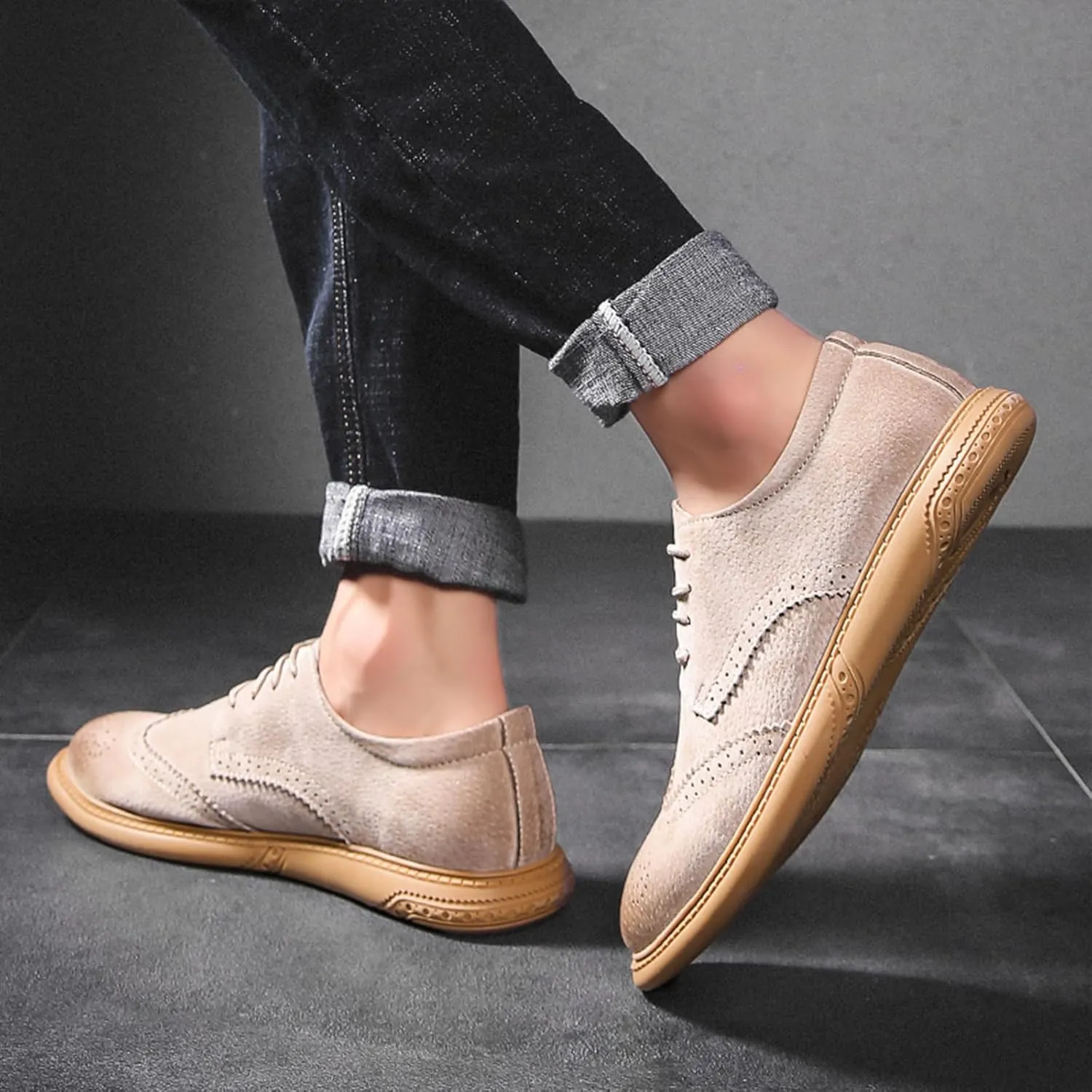 Men's Oxfords Suede Low Heel Fashion Classic Round-Toe Lace Up Wing Tips Business Dress Leather Derby Shoes Casual Comfortable Formal Work Wedding Shoes for Men