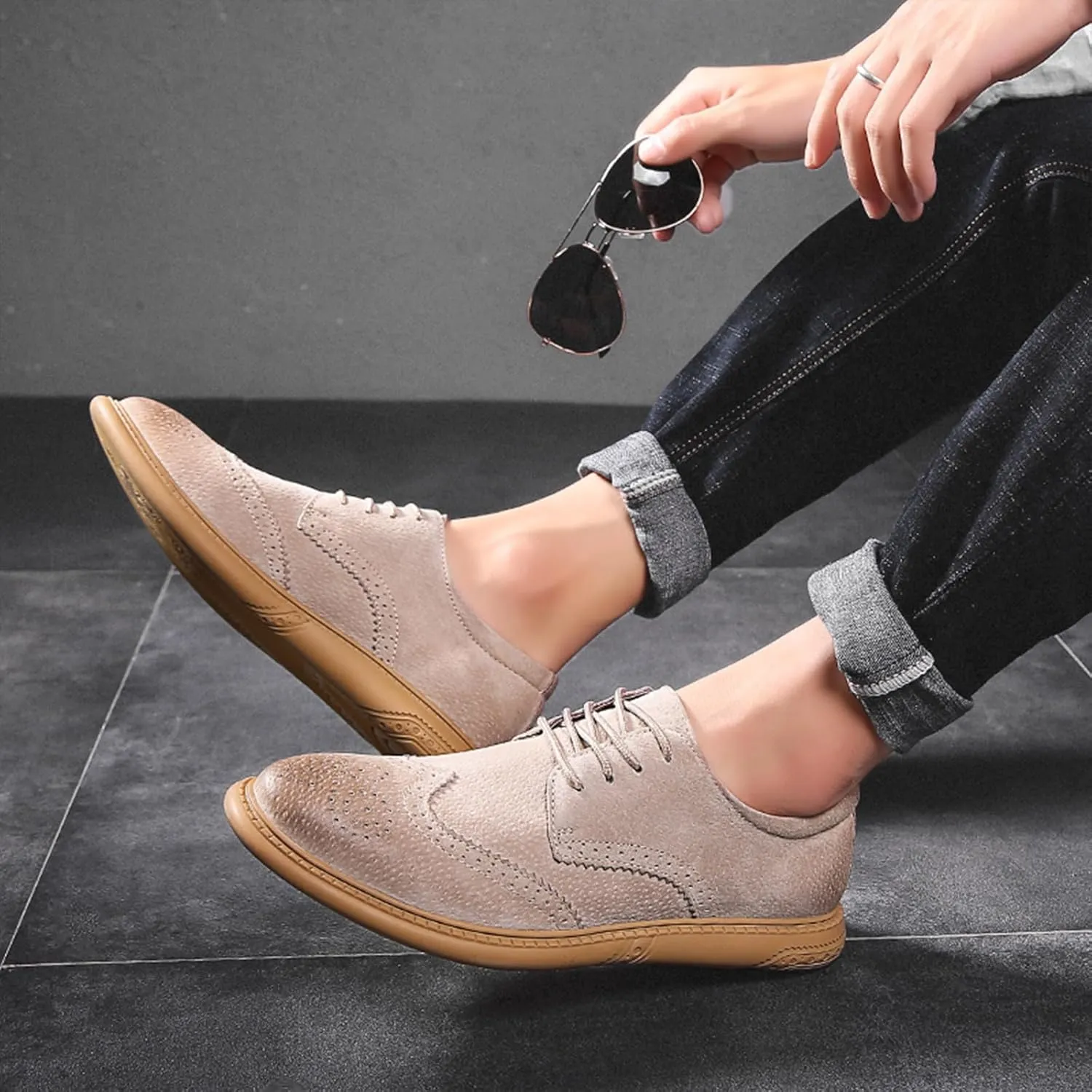 Men's Oxfords Suede Low Heel Fashion Classic Round-Toe Lace Up Wing Tips Business Dress Leather Derby Shoes Casual Comfortable Formal Work Wedding Shoes for Men