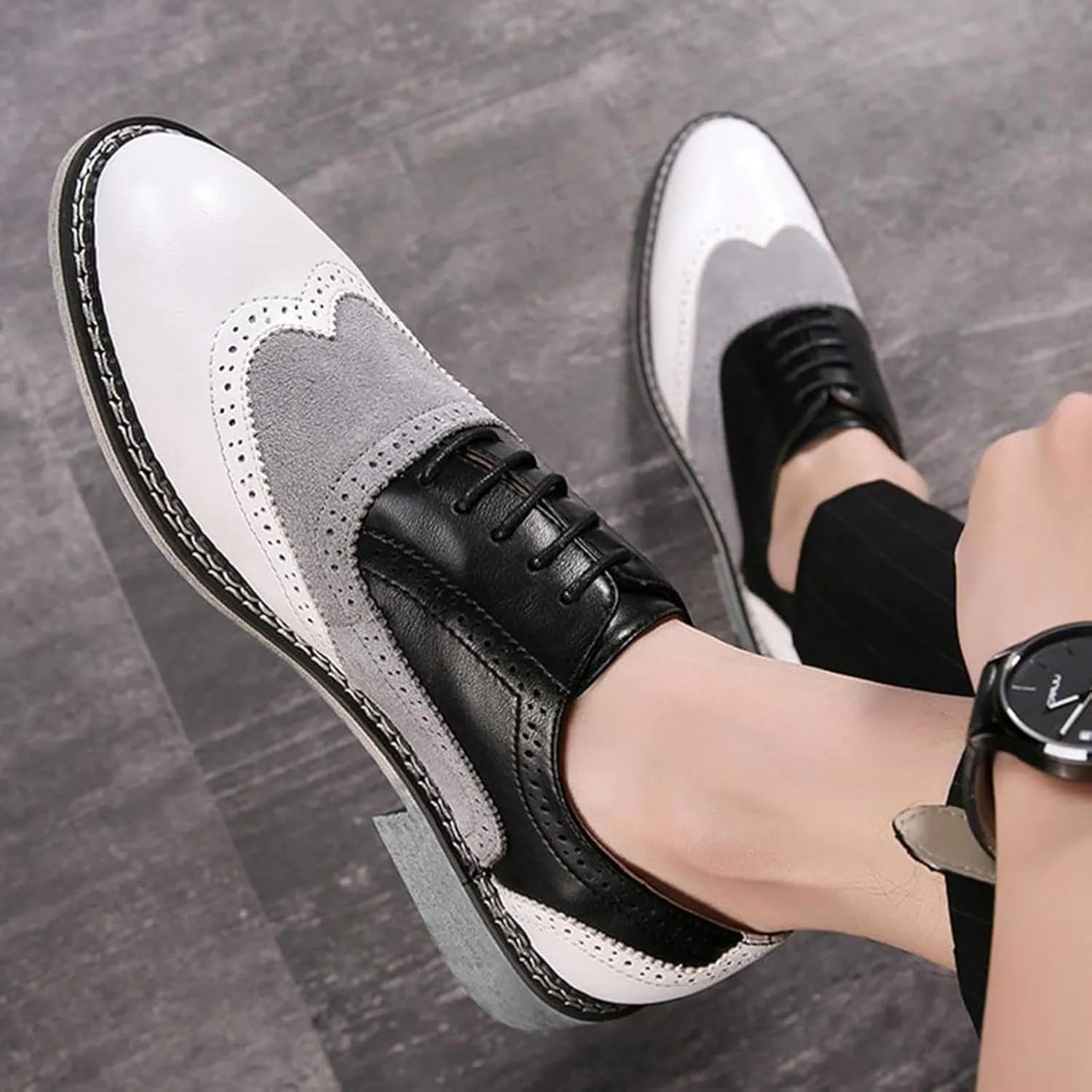 Men's Two-Tone Brogue Oxfords, Stylish Classic Round Toe, Lace-up Low-top Leather Dress Shoes, Hand-Stitched Business Formal Derby Shoes Oxfords Shoes for Men