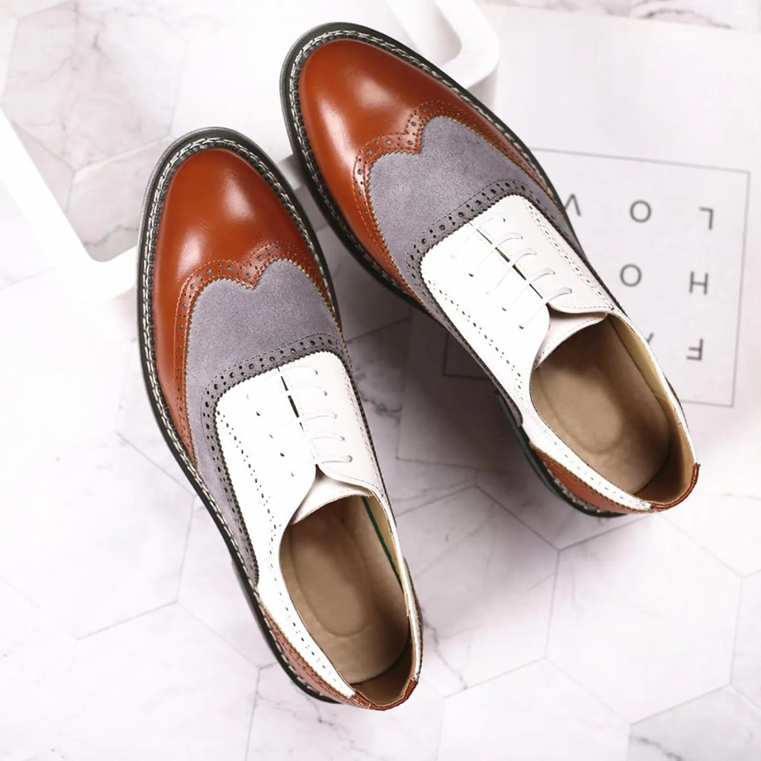 Men's Two-Tone Brogue Oxfords, Stylish Classic Round Toe, Lace-up Low-top Leather Dress Shoes, Hand-Stitched Business Formal Derby Shoes Oxfords Shoes for Men