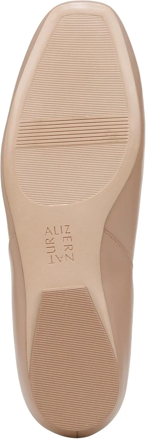 Naturalizer Women's Marianne 3 Casual Slip-On Sneaker