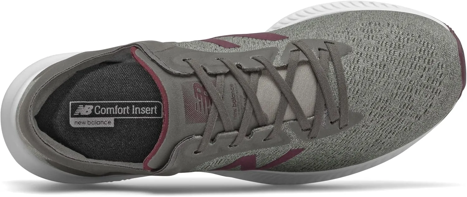 New Balance Men's Dynasoft Pesu V1 Running Shoe