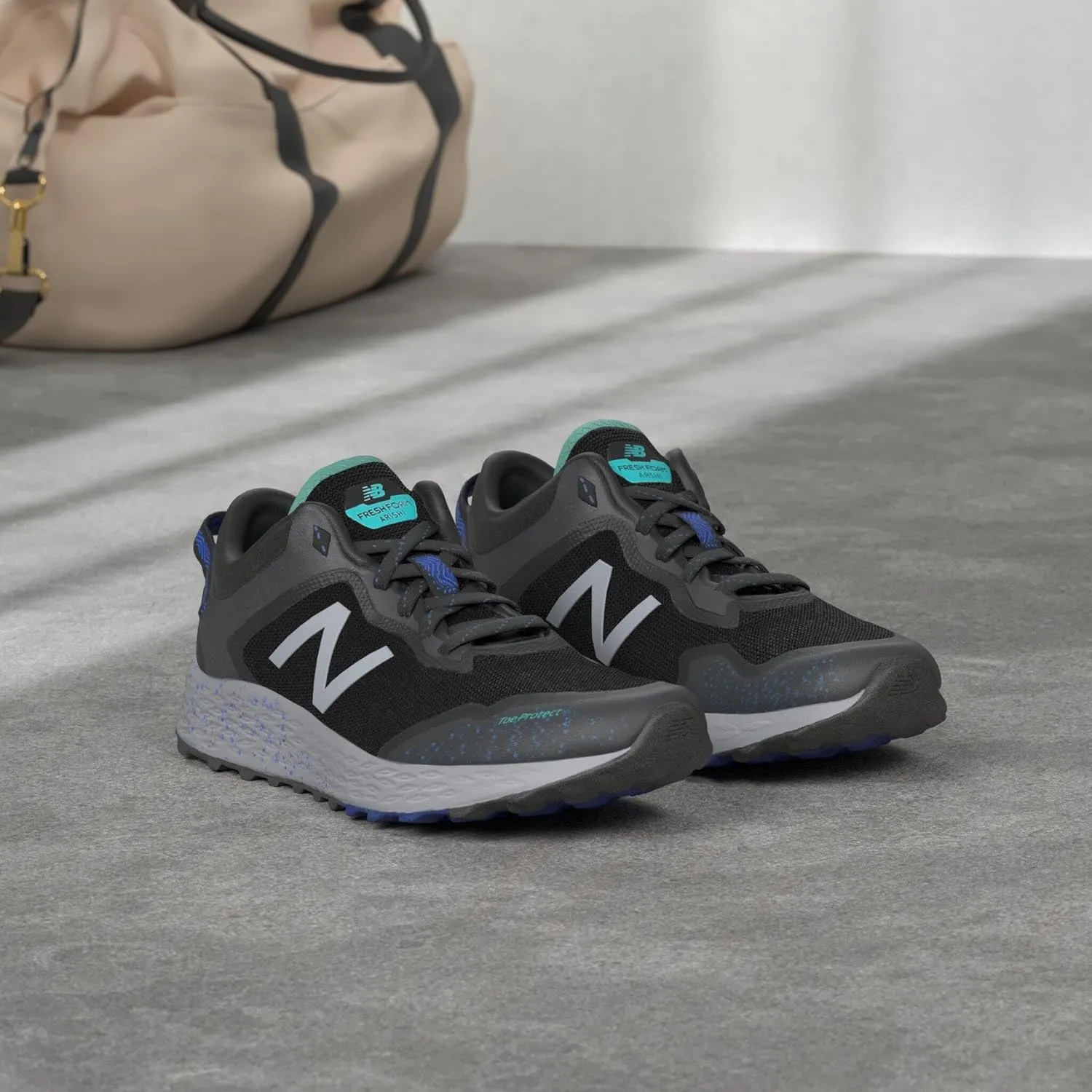 New Balance Women's Fresh Foam Arishi Trail V1 Trail Running Shoe