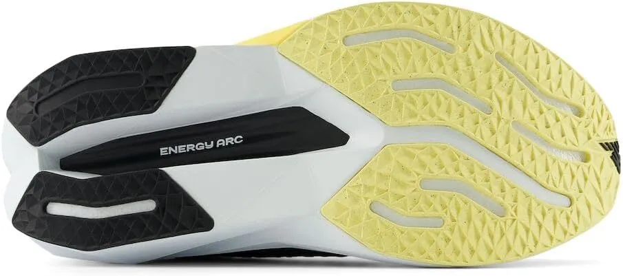 New Balance Women's FuelCell Supercomp Trainer V3 Running Shoe