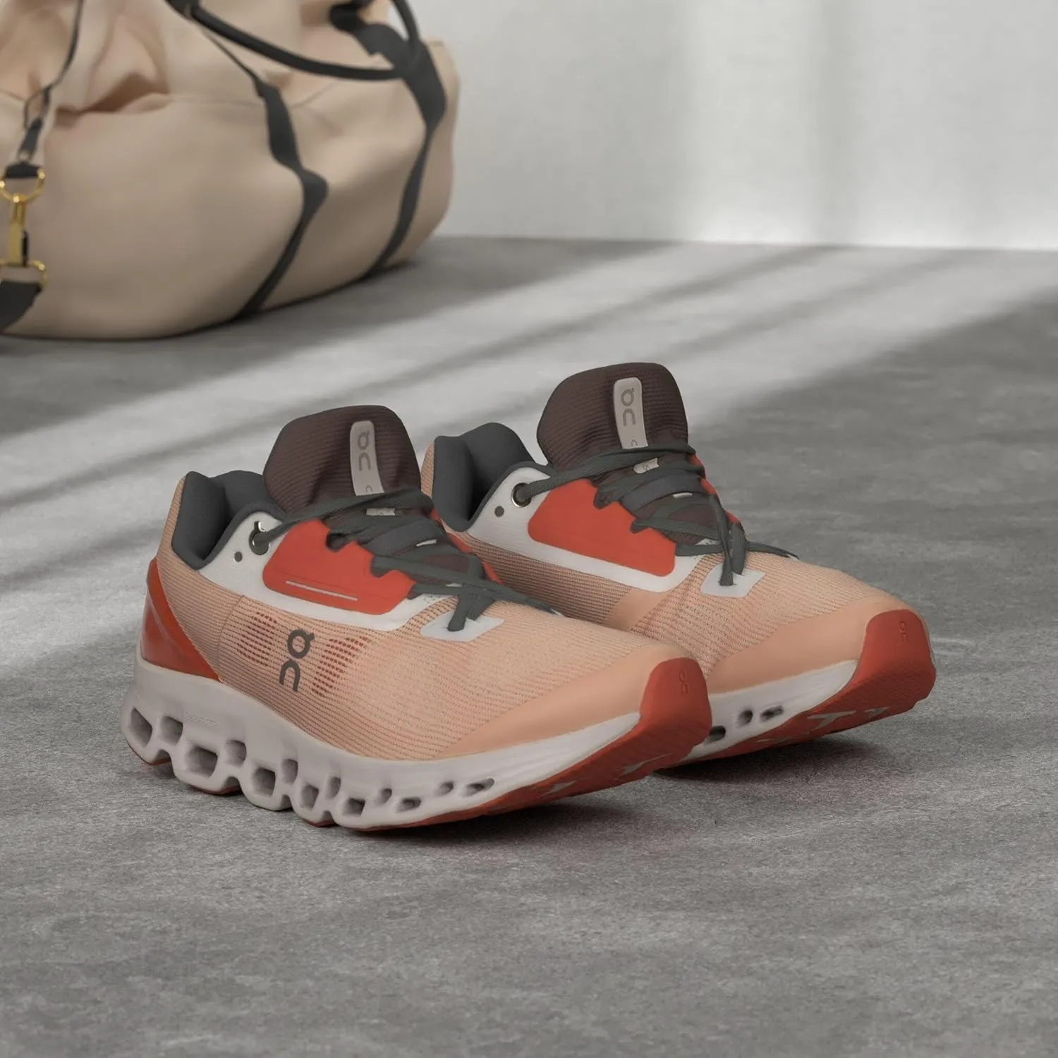 On Women's Cloudstratus Sneaker