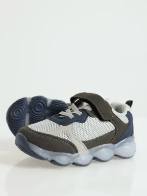 Pre-Boys Mesh Light-Up Sneaker - Grey