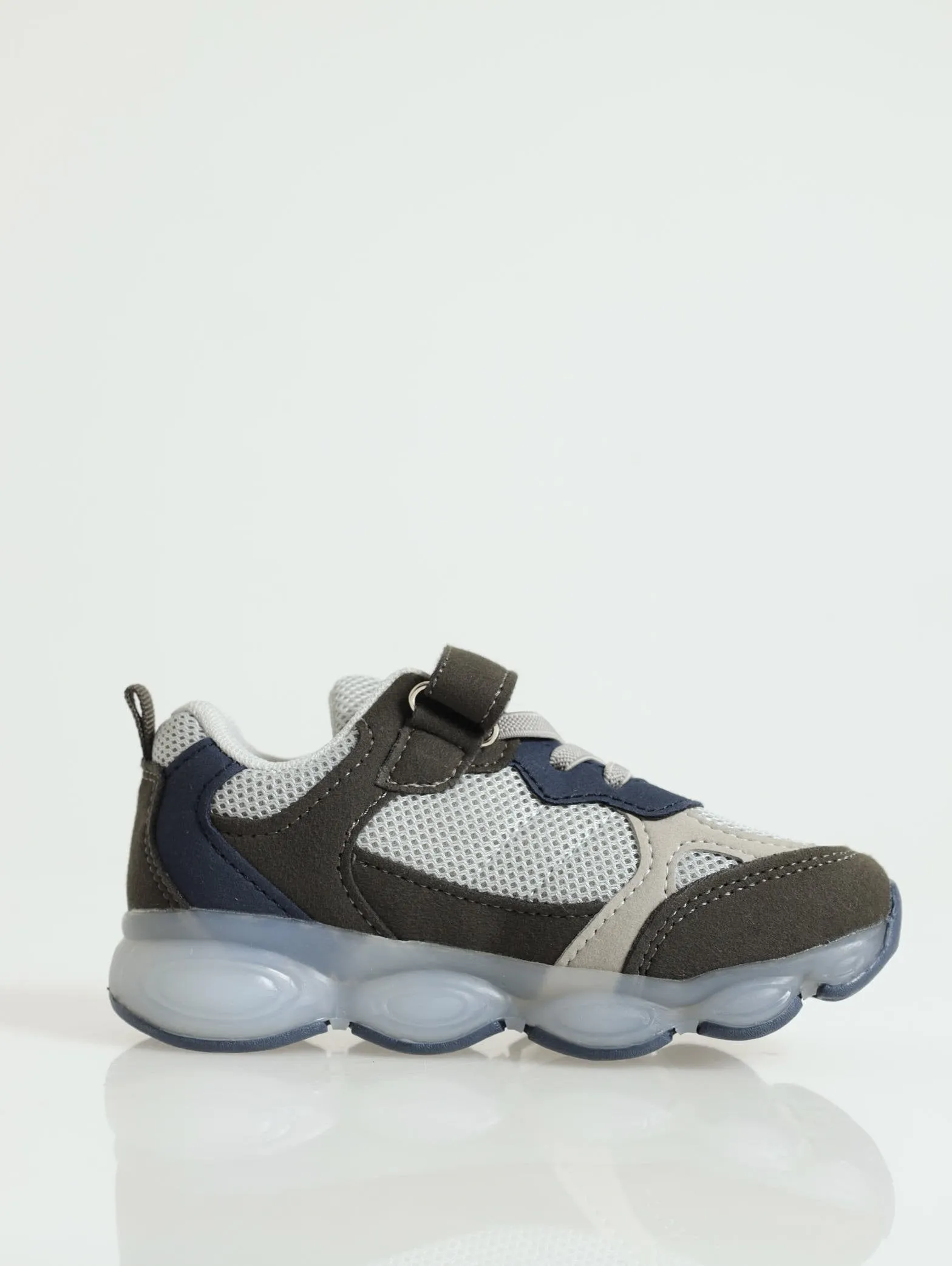 Pre-Boys Mesh Light-Up Sneaker - Grey