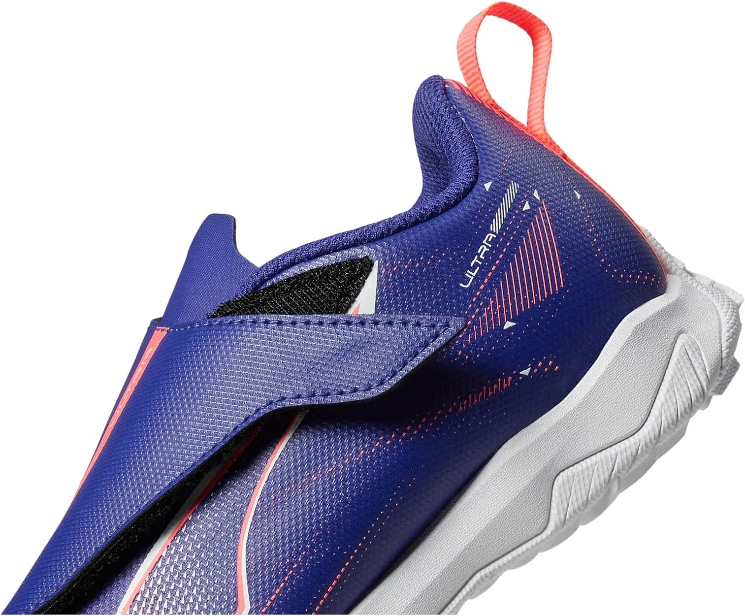 PUMA Unisex-Child Ultra Play Hook and Loop Turf Training Sneaker