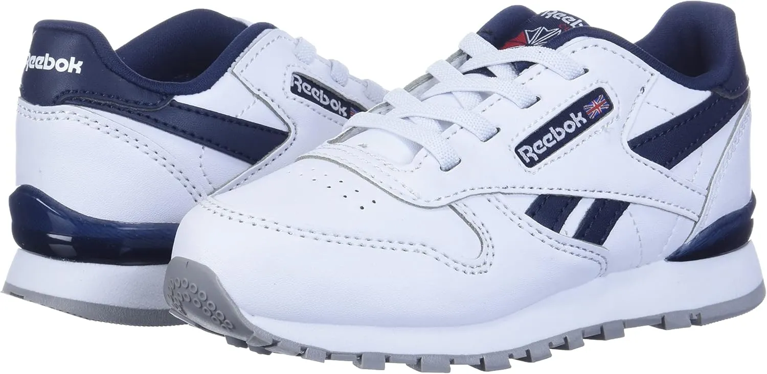 Reebok Unisex-Child Classic Leather Step N Flash Light Up Sneaker