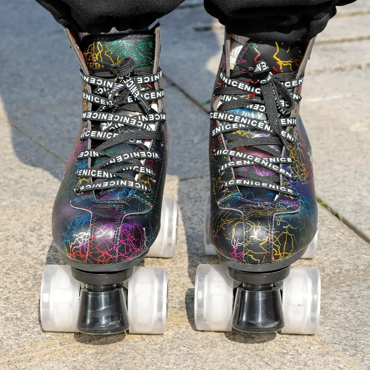 Roller Skates for Men and Women, Black Derby Roller Skates with 4 Shiny Wheel, Classic Double-Row Roller Skates for Indoor and Outdoor