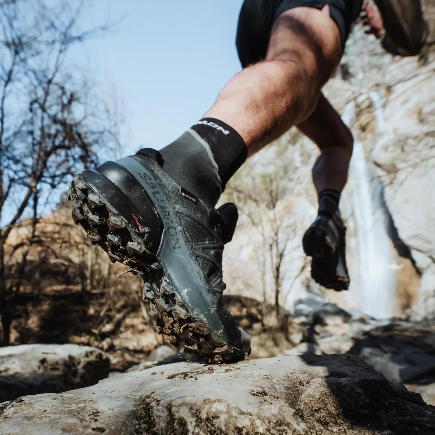 Salomon Men's SPEEDCROSS GORE-TEX Trail Running Shoe