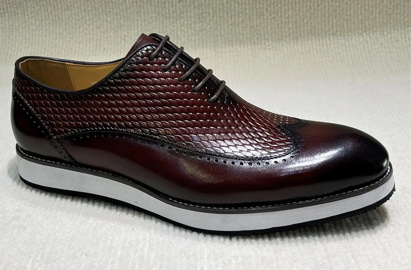 Santimon Men’s Dress Shoes Wingtip Oxford | Embossed Leather with Lightweight Cushioned Platform Sole | Business-Casual Footwear for Office, Wedding