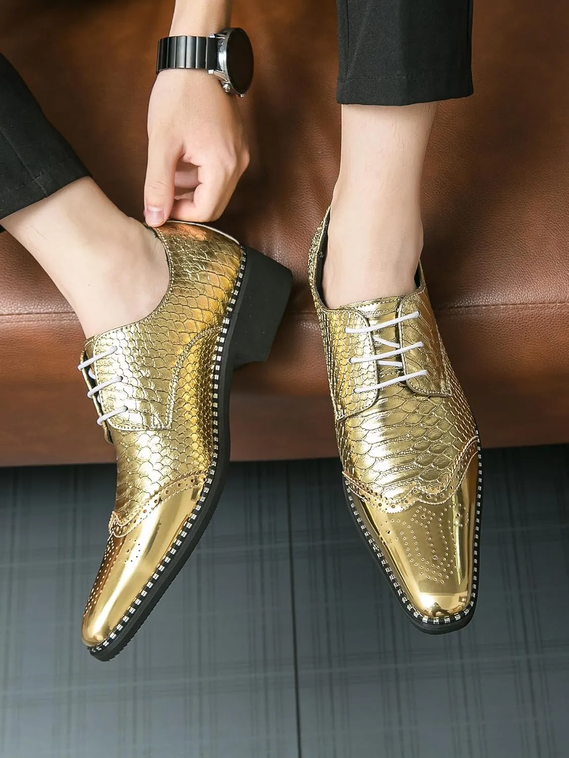 Santimon Men's Oxford Dress Shoes Shiny Patent Modern Formal Dress Lace-up Shoes for Men Wedding Party Derby Shoe