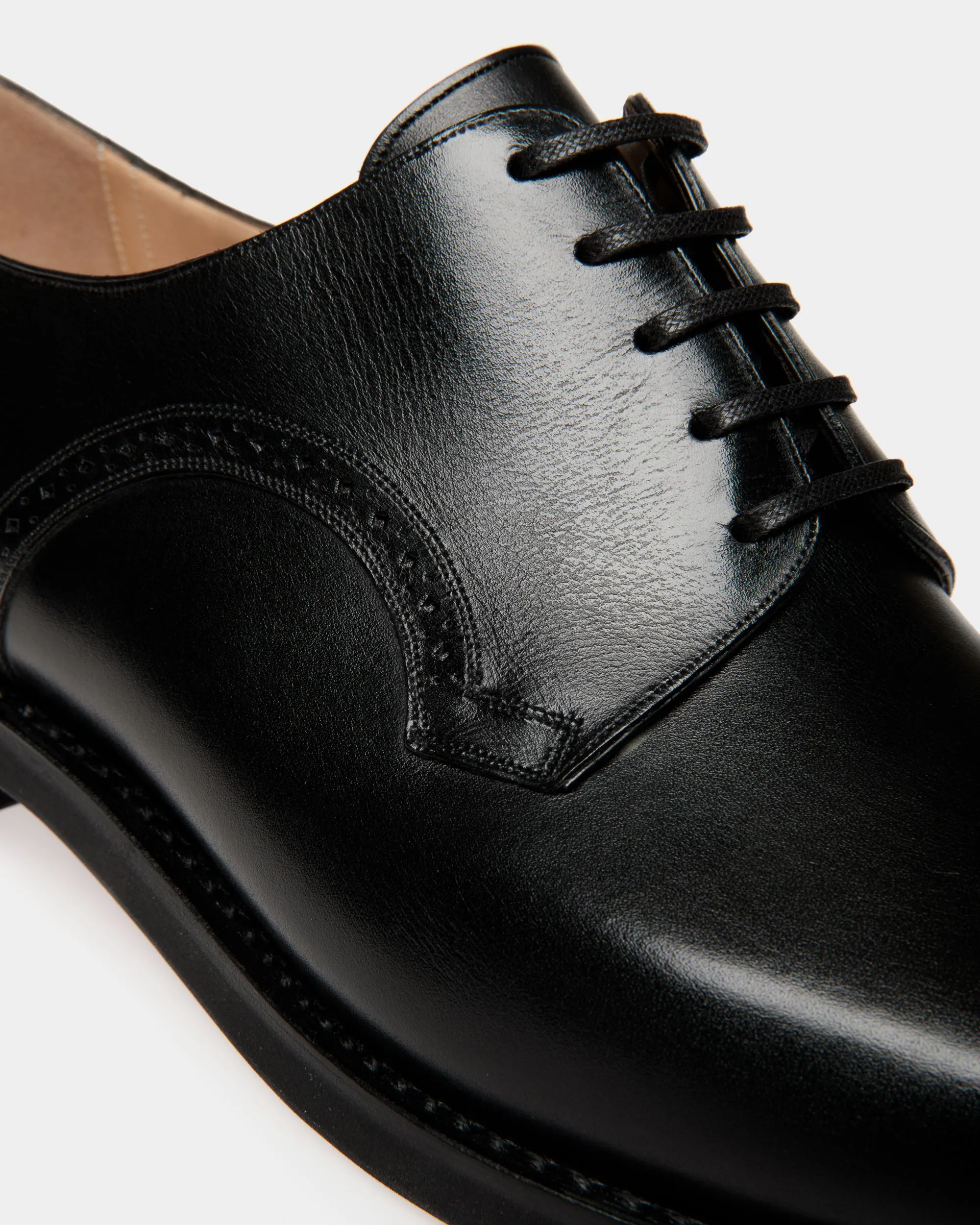 Scribe Derby in Black Leather
