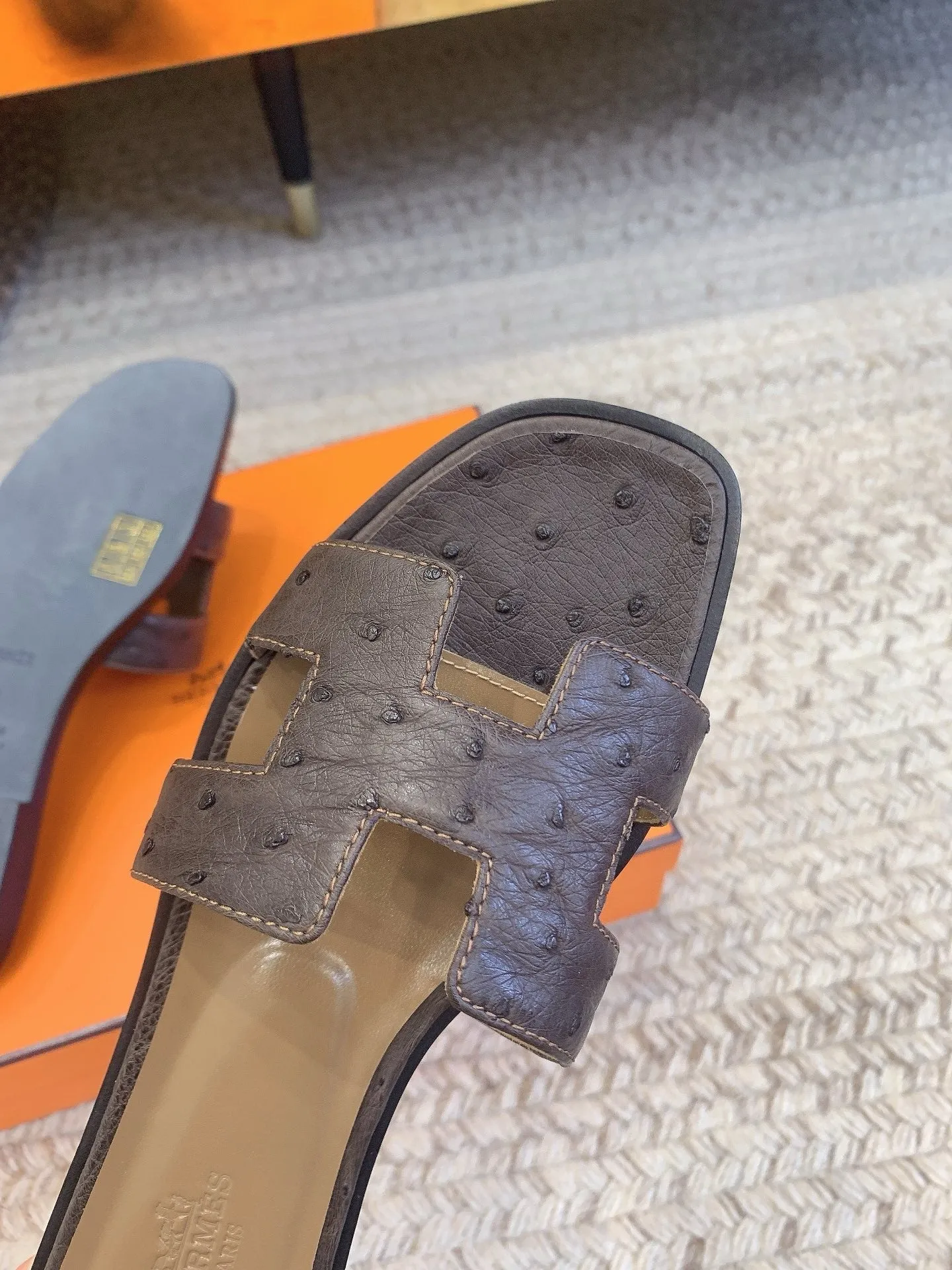SE1583 Hermes Oran Sandal / Size5-12