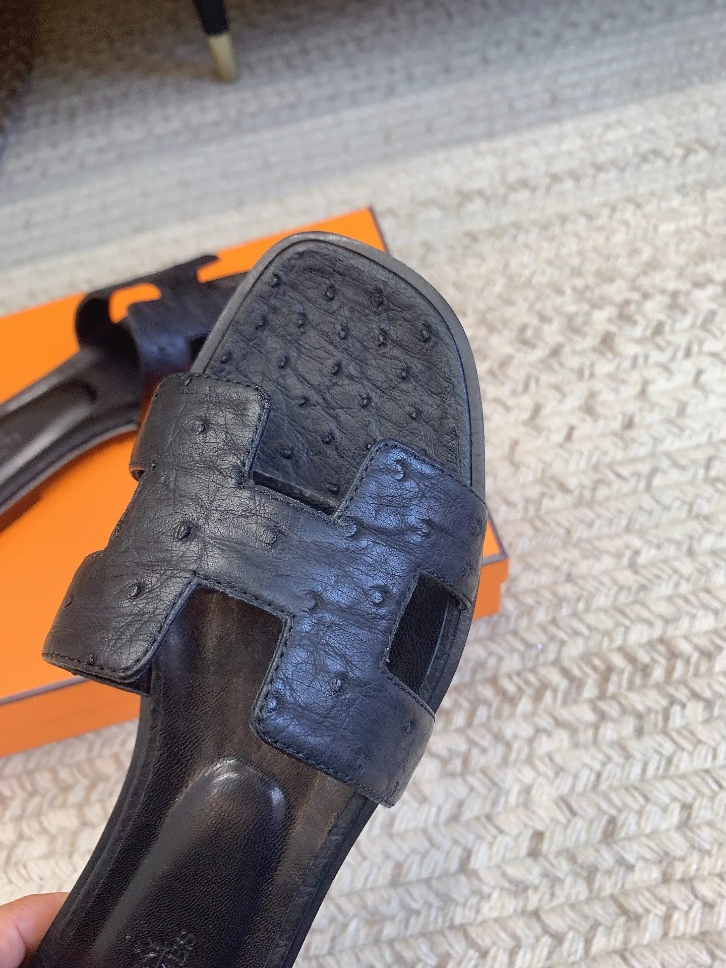 SE1583 Hermes Oran Sandal / Size5-12