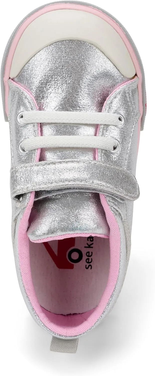 See Kai Run Unisex-Child Kristin Sneaker