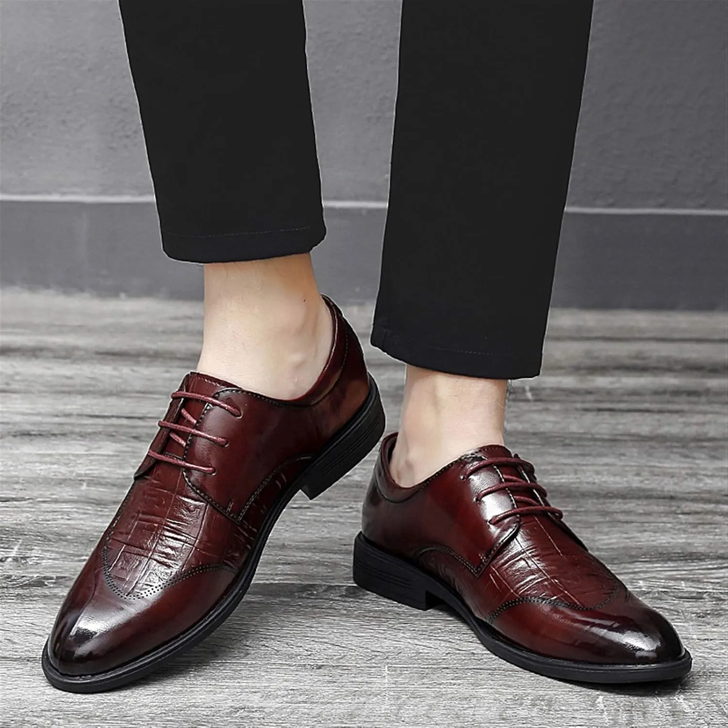 Single Season Oxford Formal Shoes for Men Lace Up Split Round Toe Crocodile Embossed Derby Shoes Vegan Leather Anti-Slip Low Top Block Heel Party Very Popular Among Young People