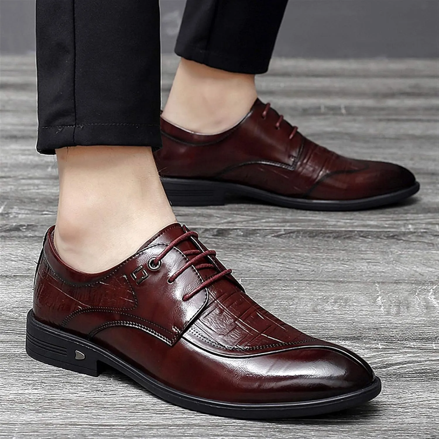 Single Season Oxford Formal Shoes for Men Lace Up Split Round Toe Crocodile Embossed Derby Shoes Vegan Leather Anti-Slip Low Top Block Heel Party Very Popular Among Young People