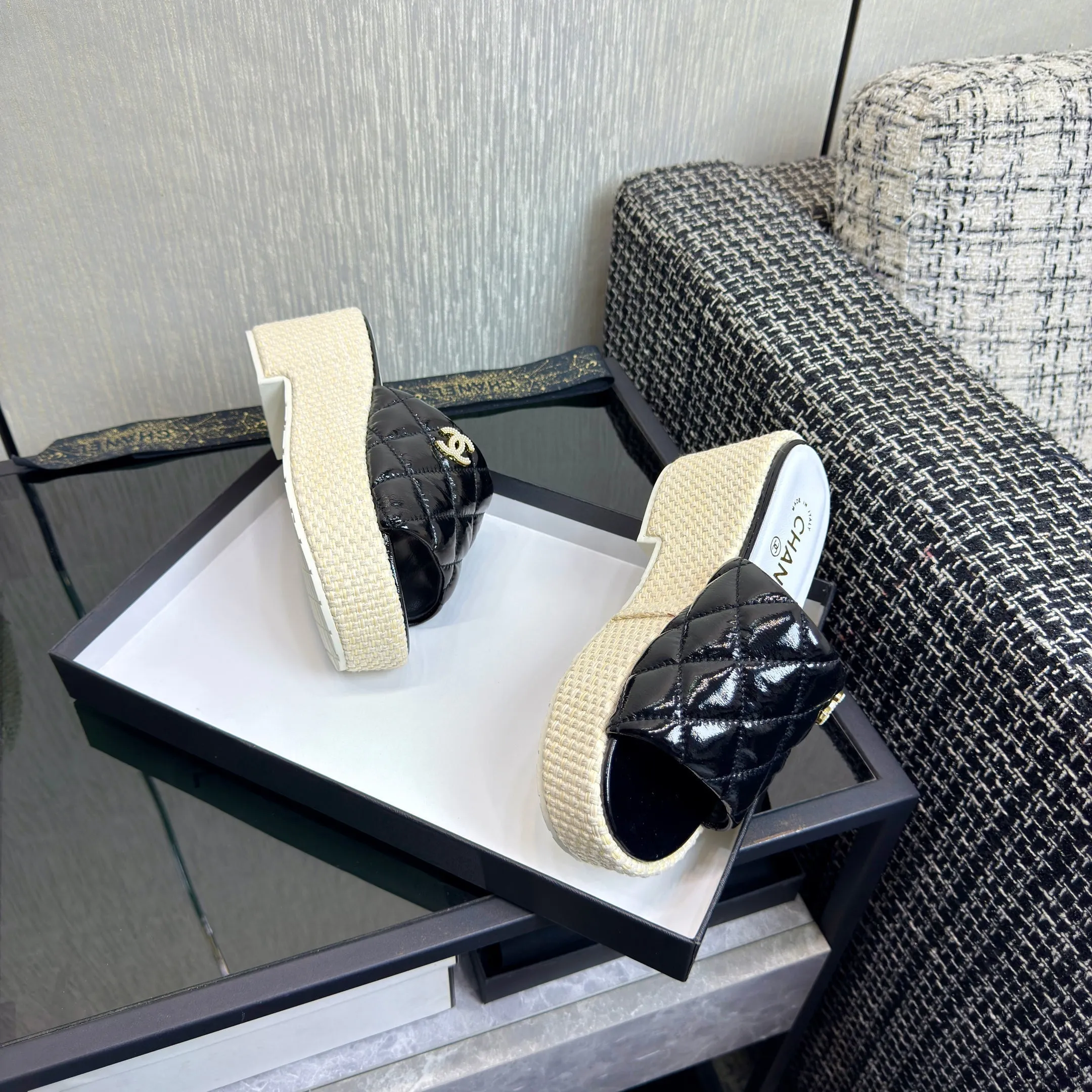 Slides Wedge Classy Platform Espadrille Connected CHANEL 25S