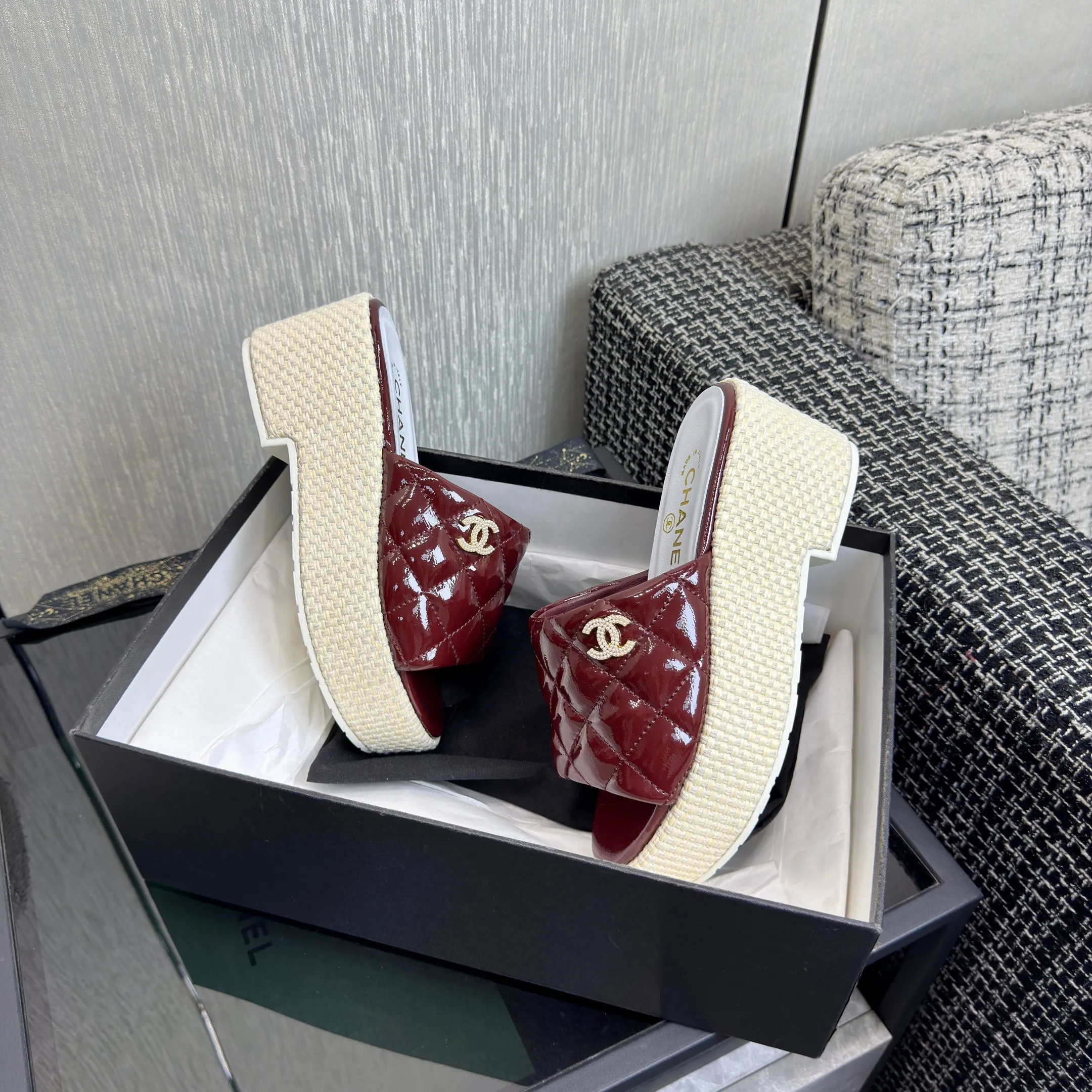 Slides Wedge Classy Platform Espadrille Connected CHANEL 25S