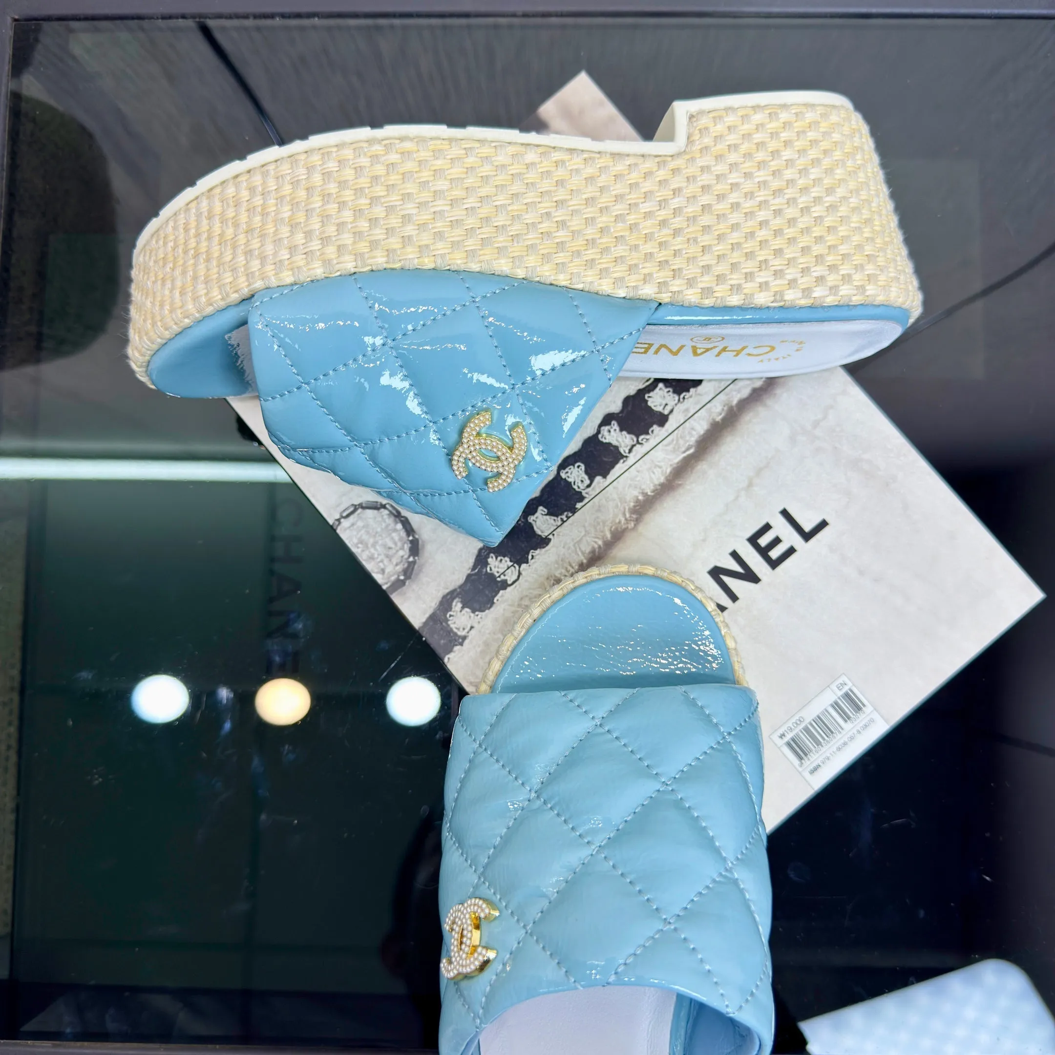 Slides Wedge Classy Platform Espadrille Connected CHANEL 25S
