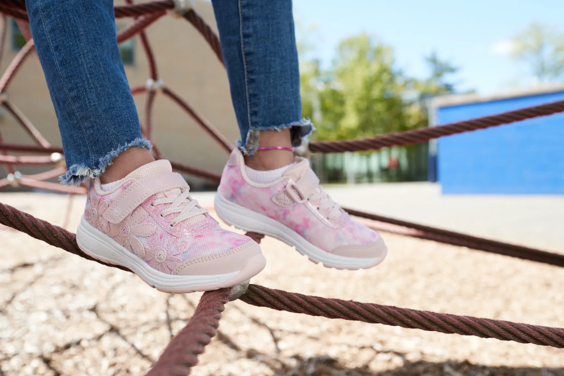 Stride Rite Blush SR Lighted Glimmer Toddler Girl's Sneakers (Sizes 7-10 including Half Sizes) BG032704