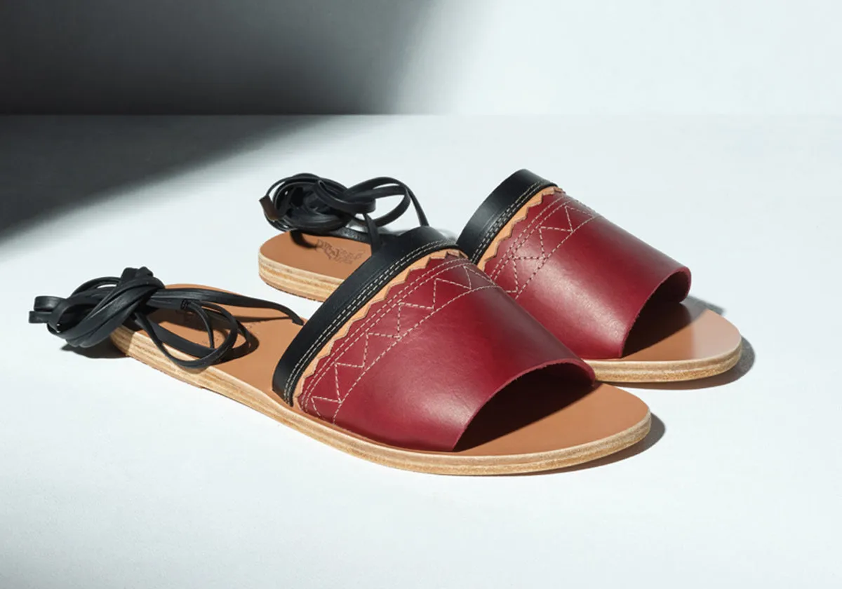 Tsarouchi Lace Up