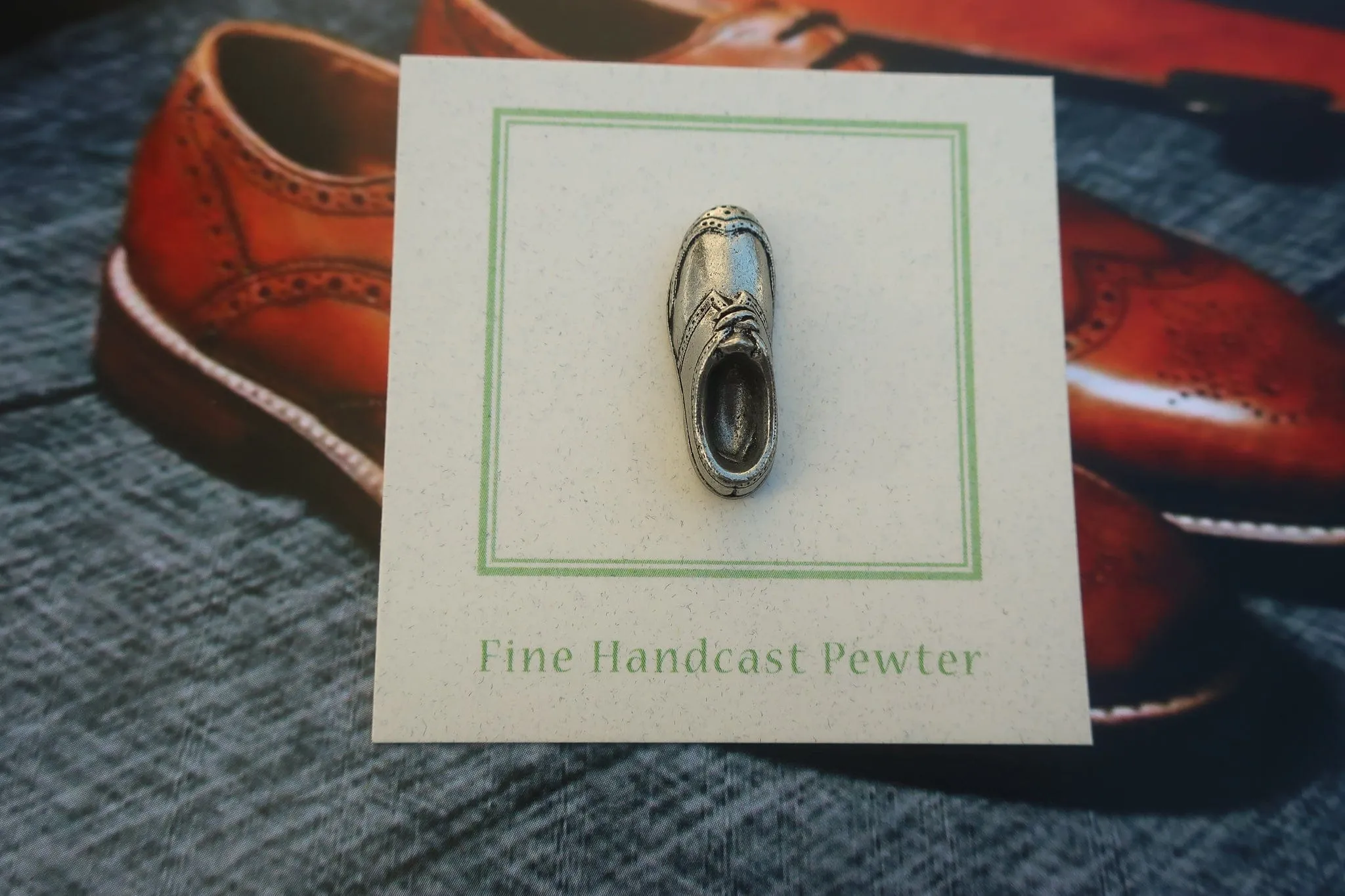 Wingtips Lapel Pin