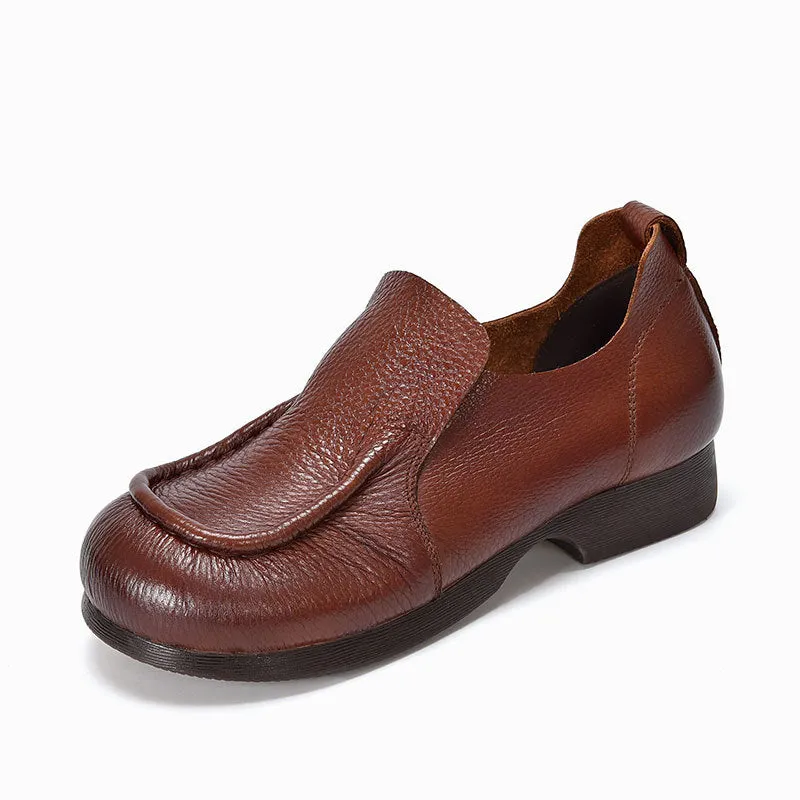 Women's Round Toe Slip On Leather Retro Soft Sole Walk Shoes
