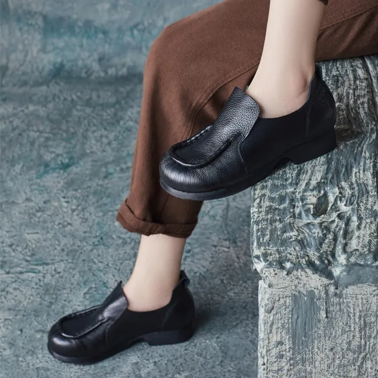 Women's Round Toe Slip On Leather Retro Soft Sole Walk Shoes
